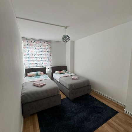 Flat, Apartment In Haggerston N1, Central London Kültér fotó