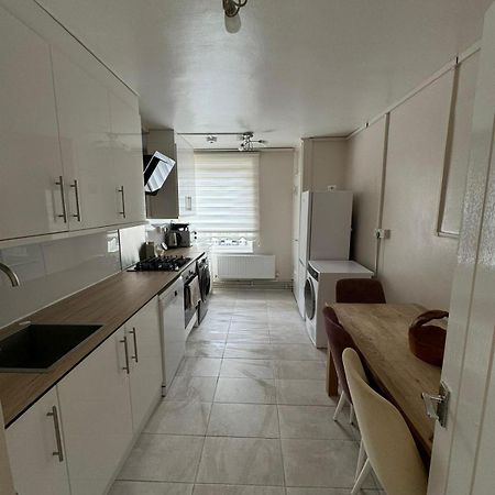 Flat, Apartment In Haggerston N1, Central London Kültér fotó