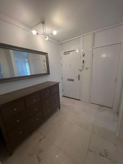 Flat, Apartment In Haggerston N1, Central London Kültér fotó