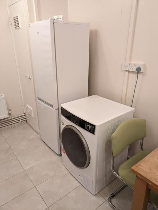 Flat, Apartment In Haggerston N1, Central London Kültér fotó